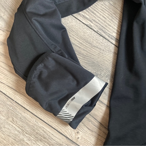 Nike Element Women's Dri-Fit Running Jacket Black - Picture 8 of 10